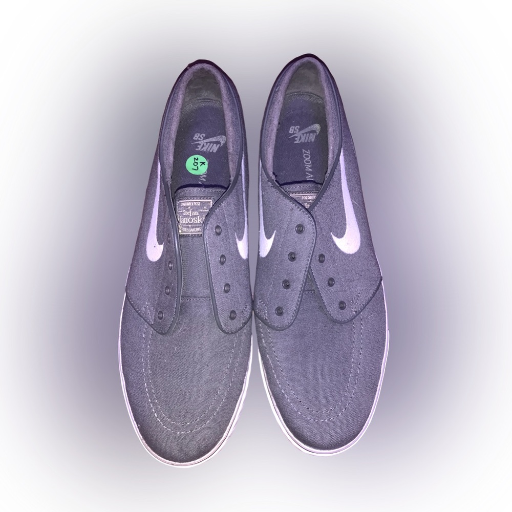 Nike ZOOM STEFAN JANOSKI CNVS Dark Grey White Skate Size 12